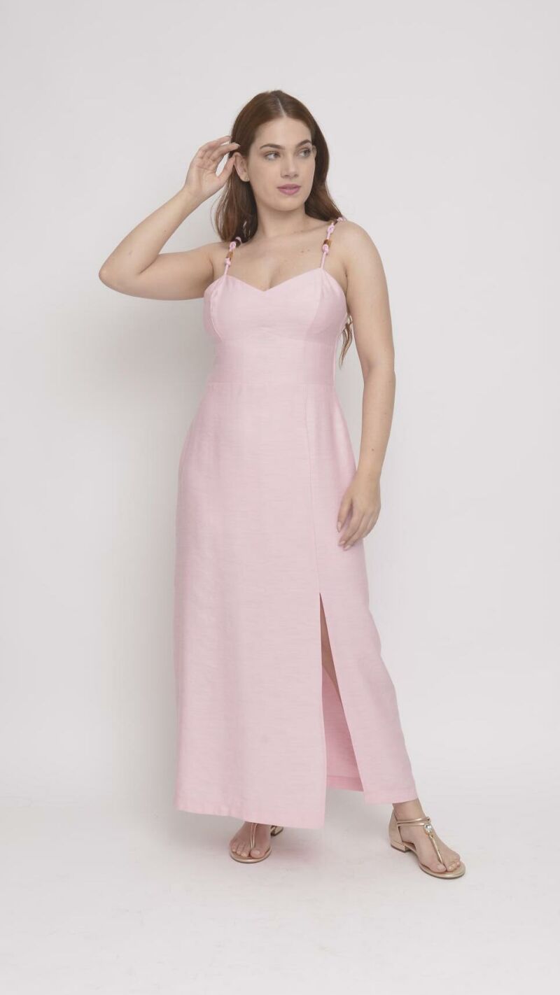 Imagem de Vestido de Alfaiataria Rosa com Alças de Corda e Fenda Lateral - Design Contemporâneo